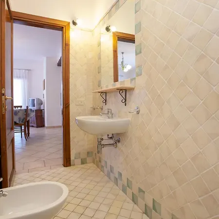 Villino Il Vecchio Faro * Porto San Paolo (Sardinia)